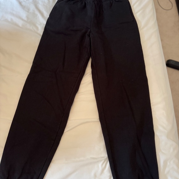 TNA Extra Fleece Black Sweatpants - Picture 2 of 3